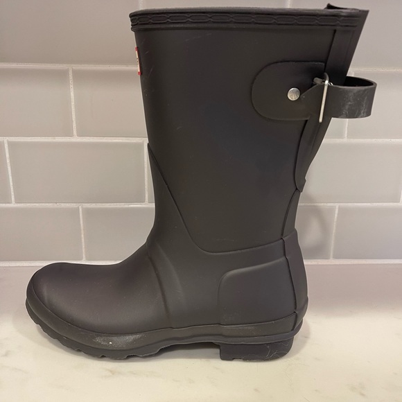 Women’s Hunter Boots Never Worn Size 6 Black fleece lined sole - Picture 3 of 5